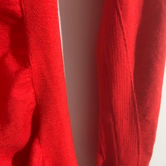 Athleta Red Long Sleeve Workout Gym Activewear Athleisure Women's Top - Size L - Picture 4 of 6